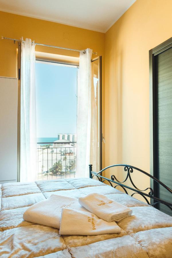 B&B Raggio Di Sole Porto Empedocle Kültér fotó
